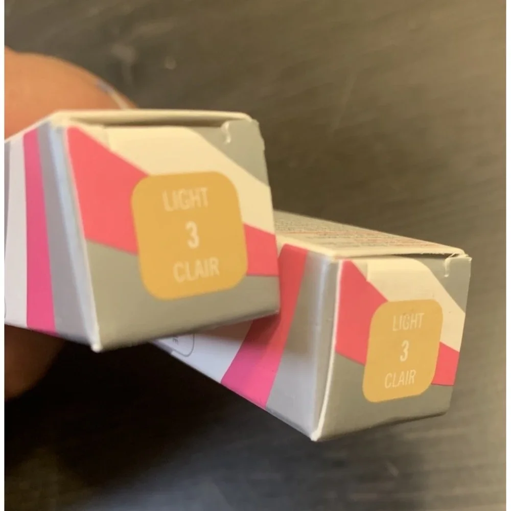 Hello Fab Bendy Avocado Concealer 4.8g/ 0.17oz Set Of Two 3- Light